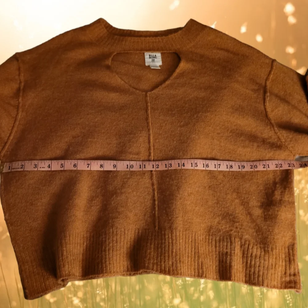 Billabong Without A Crew Sweater | Cutout Sweater | Brushed Wool Sweater | M